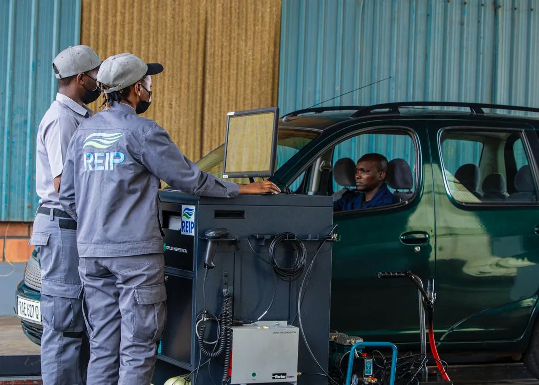 Roadside emission testing during the November clean-air campaign